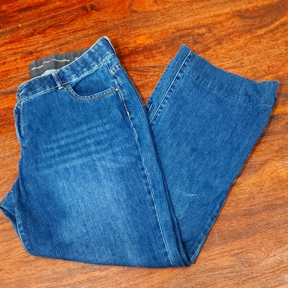 DENVER Hayes Jeans for Women - Picture 1 of 7